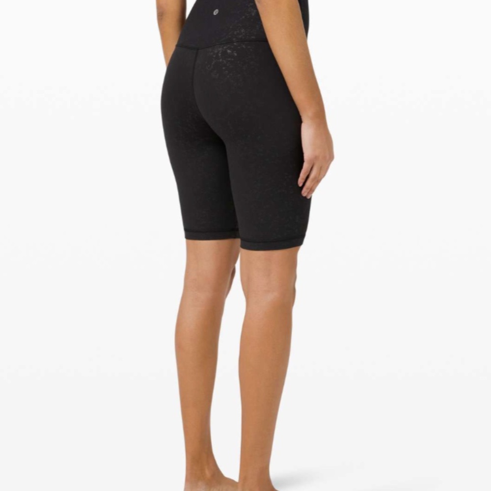 lululemon Align Short HR 10'' size 4 EUC
